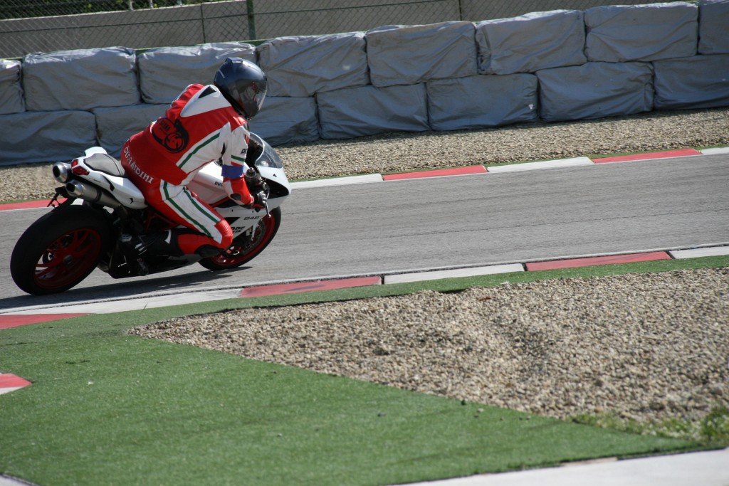 dre_imola_pista2_100.jpg